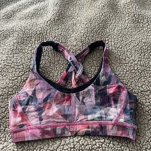 Lululemon bra